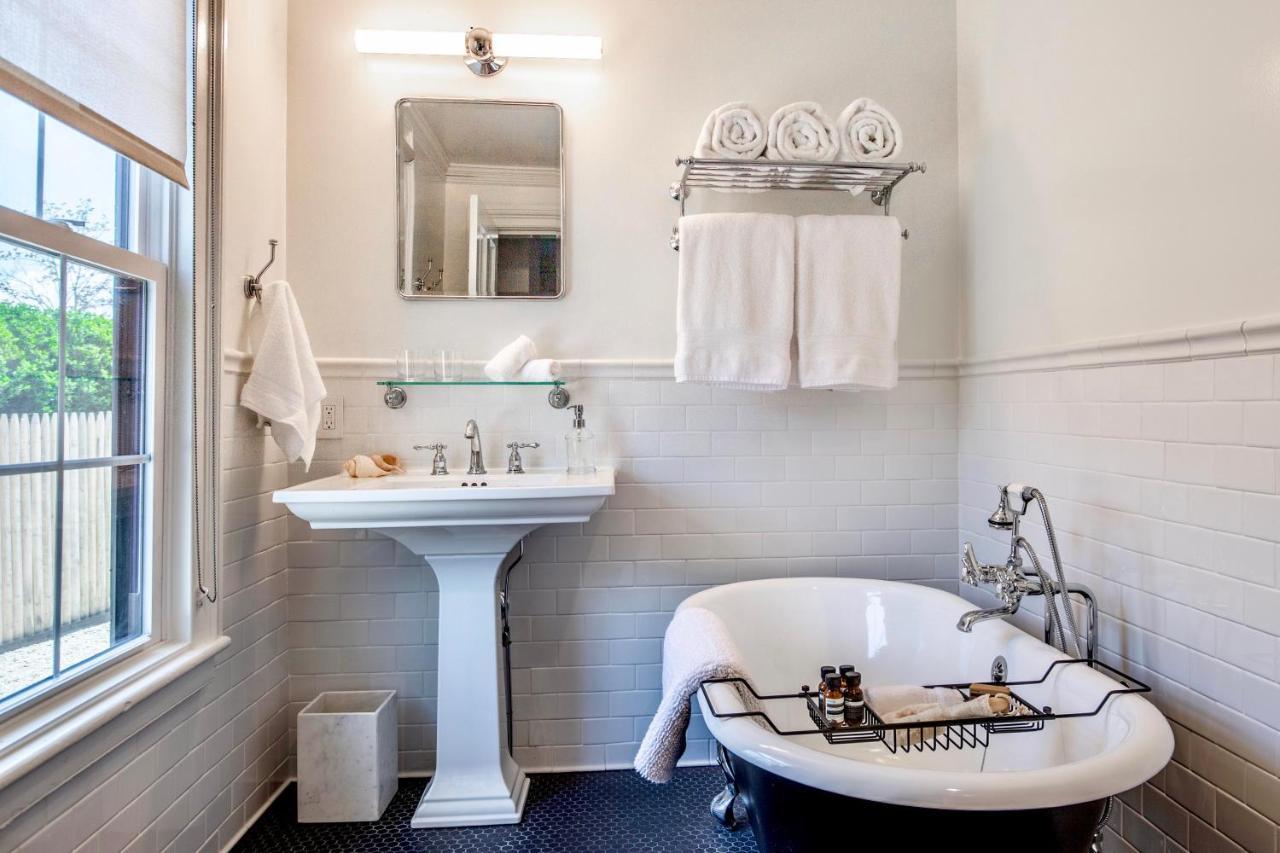 Vine & Sand--Southold Ny'S Newest B&B 외부 사진